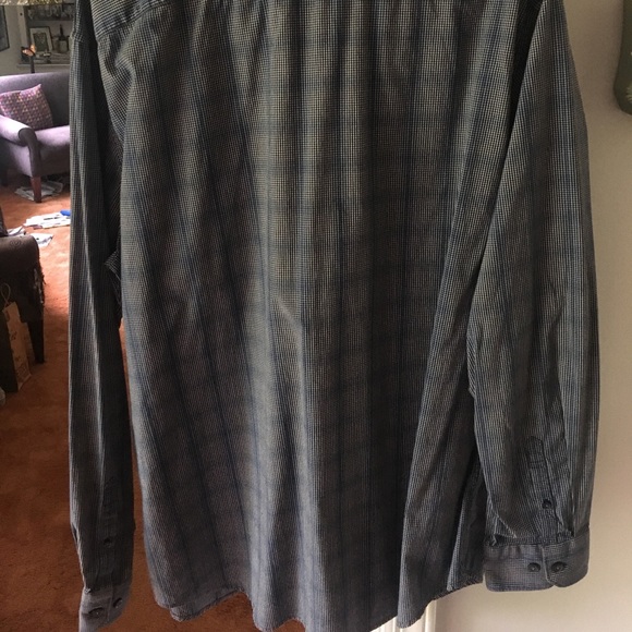 ❗️Men’s Banana Republic Button Down - Picture 2 of 4